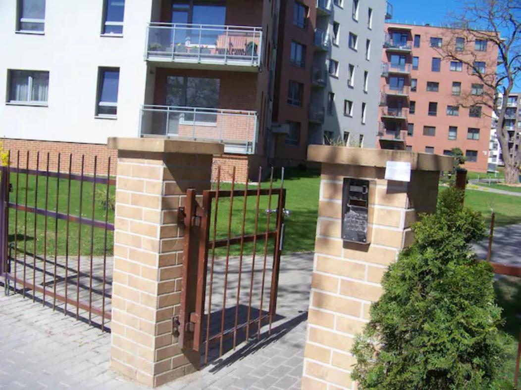 Close To Panorama Center Apartment Self Check-In Garage Free VNO Esterno foto